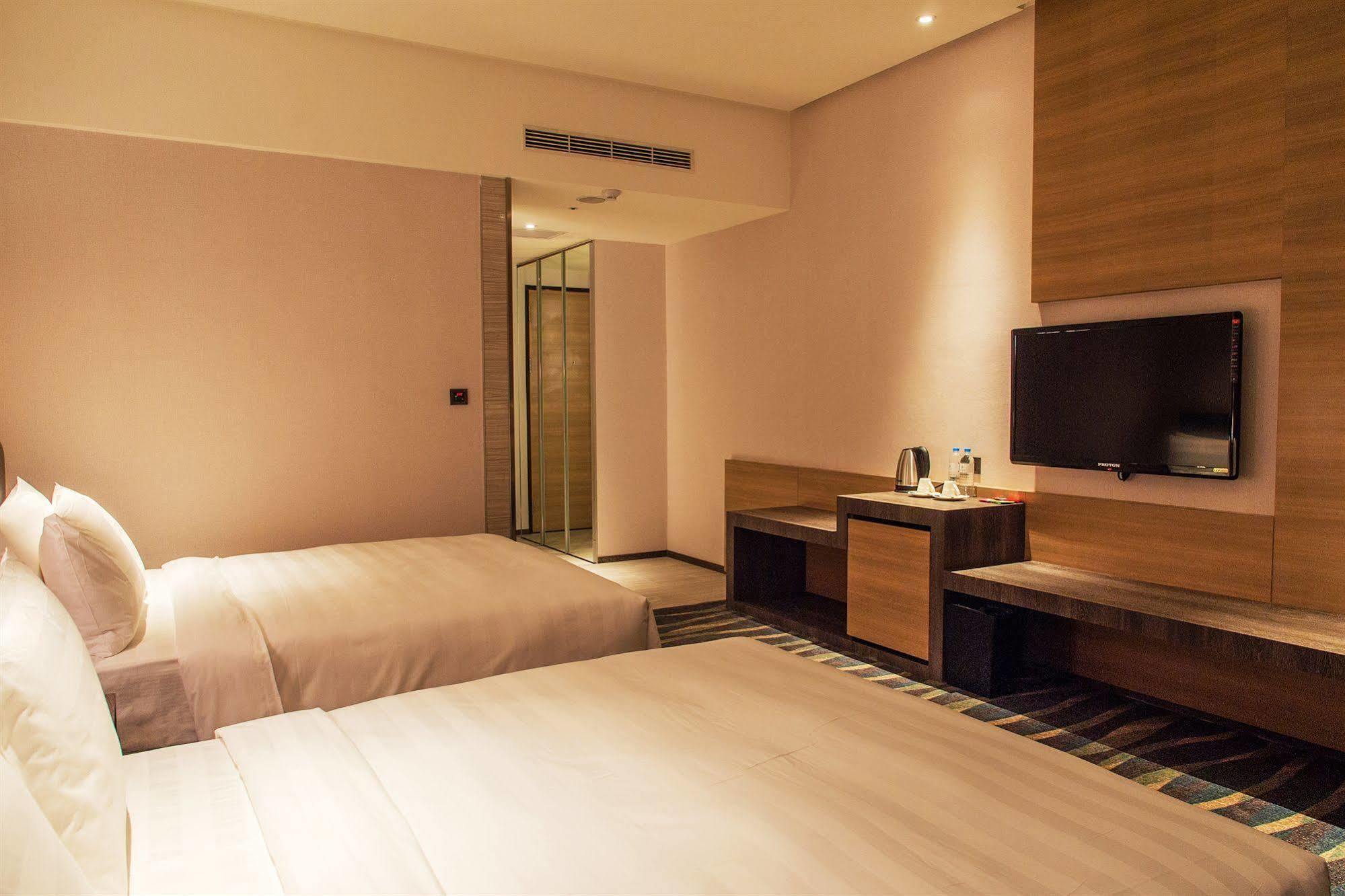 City Suites - Kaohsiung Chenai Eksteriør billede